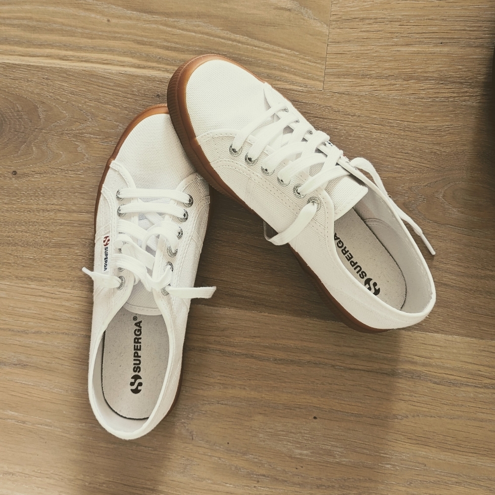 Superga Women's White Sneakers - Size 39